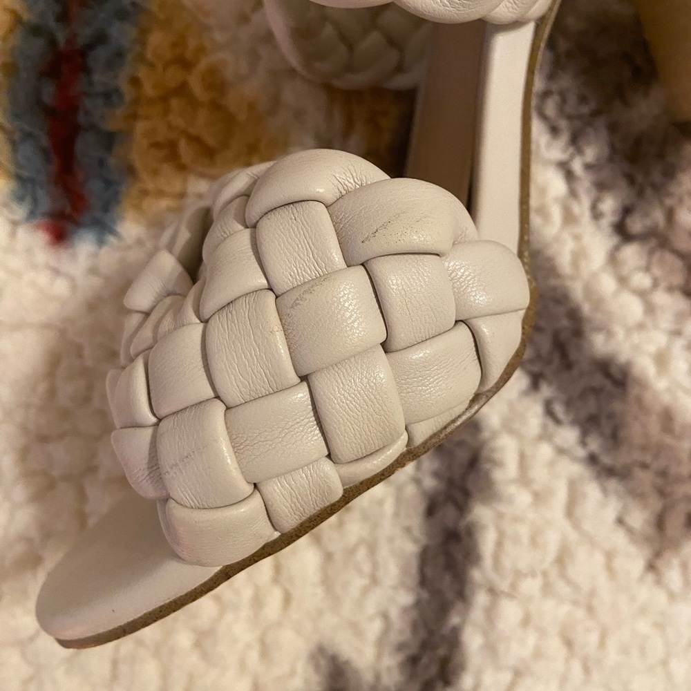 Steve Madden Twisted Bone Sandal - Picture 4 of 9